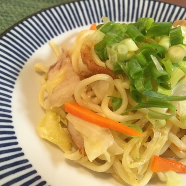 野菜たっぷり☆簡単塩焼きそば